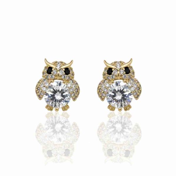 Brinco Coruja Cravejado Banhado em Ouro 18k