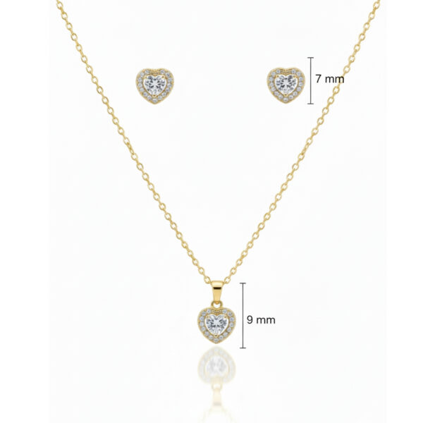 Conjunto Coração Trabalhado Cravejado em Ouro 18k
