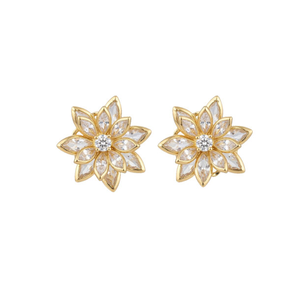 Brinco Flor Pétalas Cravejado Banhado em ouro 18k