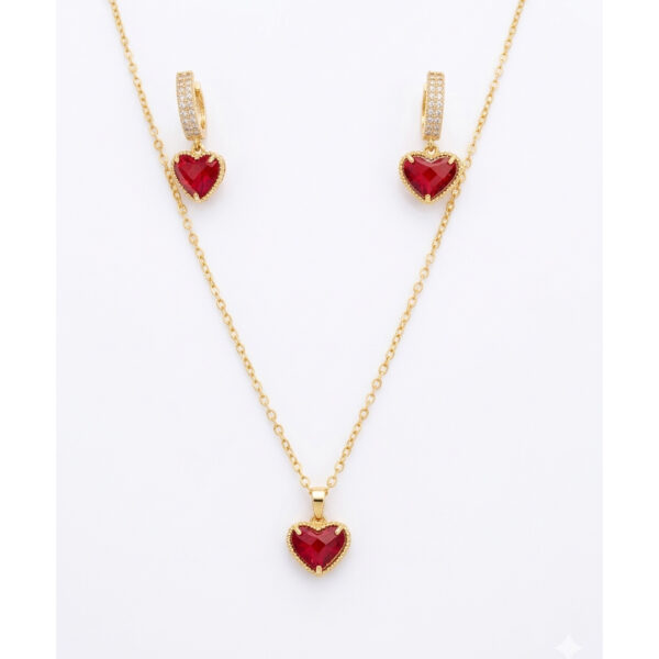 Conjunto coração cravejado banhado em ouro 18k com brincos e colar