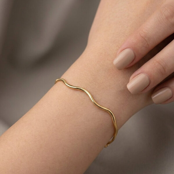 Bracelete Regulavel Ondulado Banhado em Ouro 18k