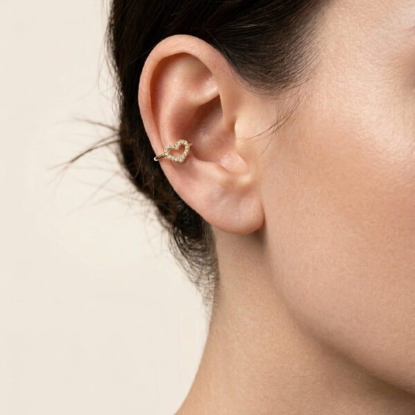 Piercing Coração Cravejado Banhado em Ouro 18K