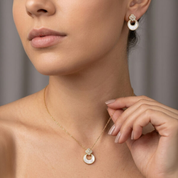 Conjunto Mandala Trevinho Cravejdo Banhado em Ouro 18k