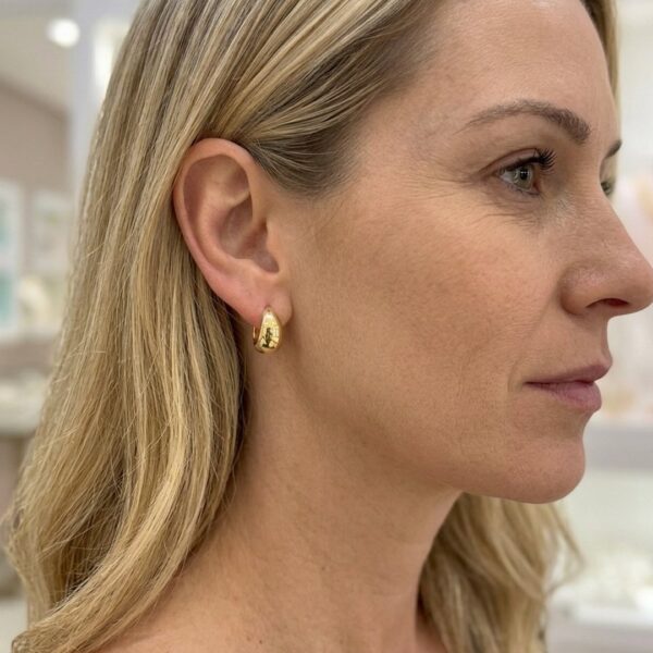 Brinco Argola Oval Banhado em Ouro 18k
