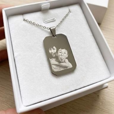 Colar placa retangular em aço inoxidável personalizado