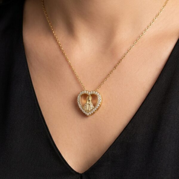 Colar coração cravejado banhado ouro 18k cravejado premium atacado