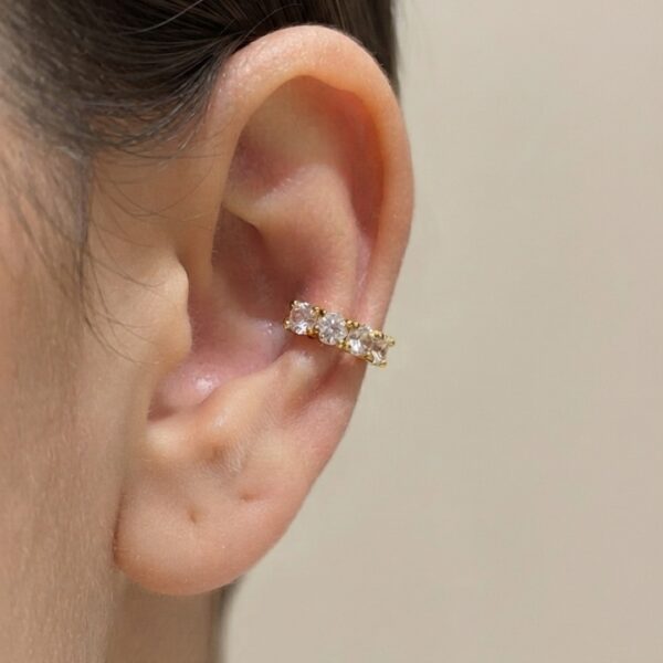 Piercing cravejado banhado em ouro 18K premium atacado