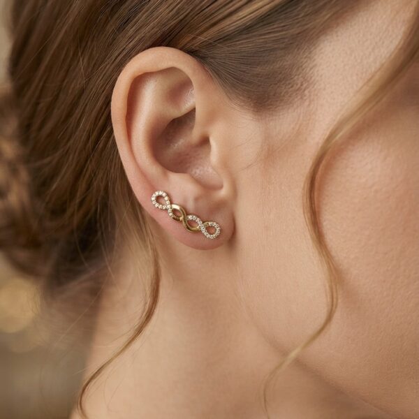 Brinco earcuff infinitos cravejado banhado em ouro 18k