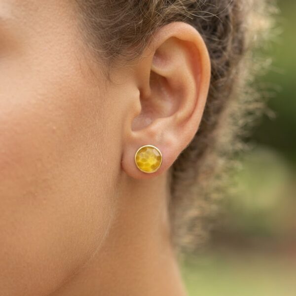 Brinco mandala banhado ouro 18k, design circular com padrão mandala premium atacado