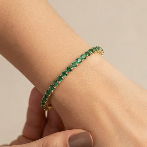 Bracelete Riviera Redondo Regulavel  Cravejado Banhado em Ouro 18k